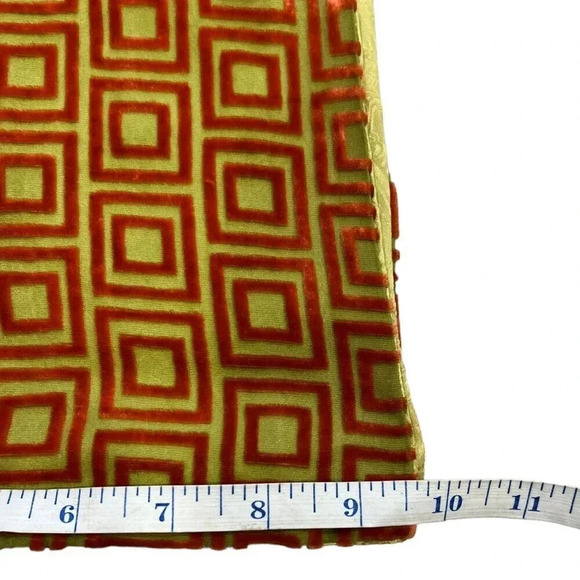 Shihreen Gold Brown Silk Shawl - Picture 5 of 8